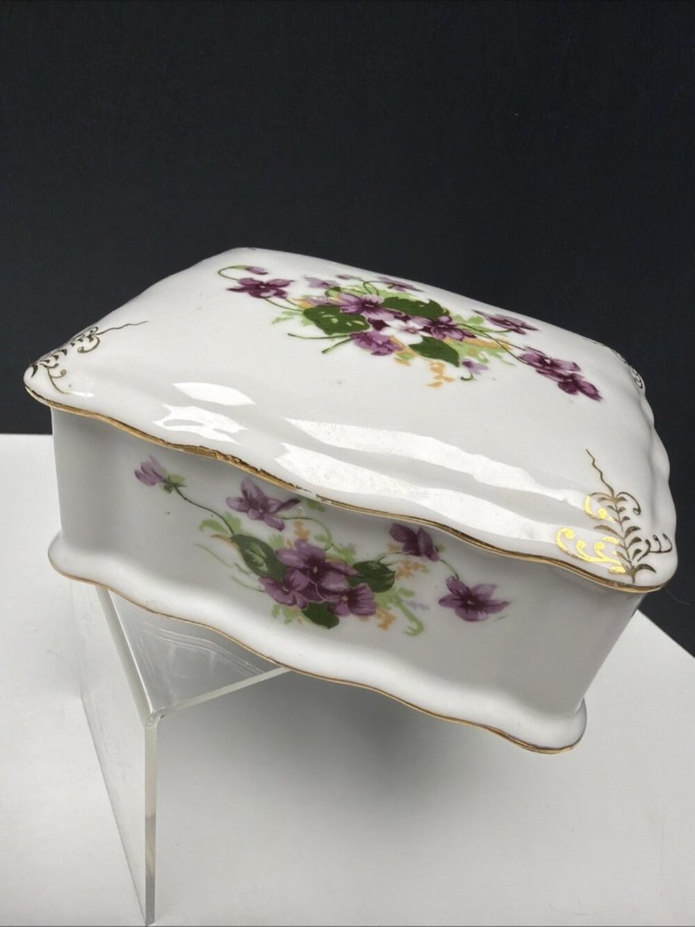 SAJI Occupied Japan Trinket Box Violets Fancy China Jewelry, Cigarettes, Candy